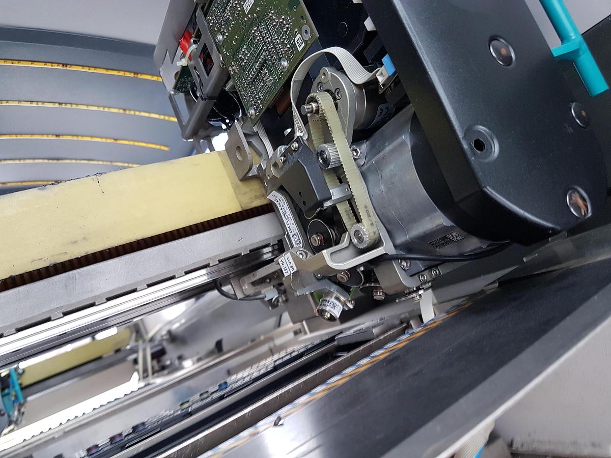 Used Siemens Siplace SMT Machines  Package