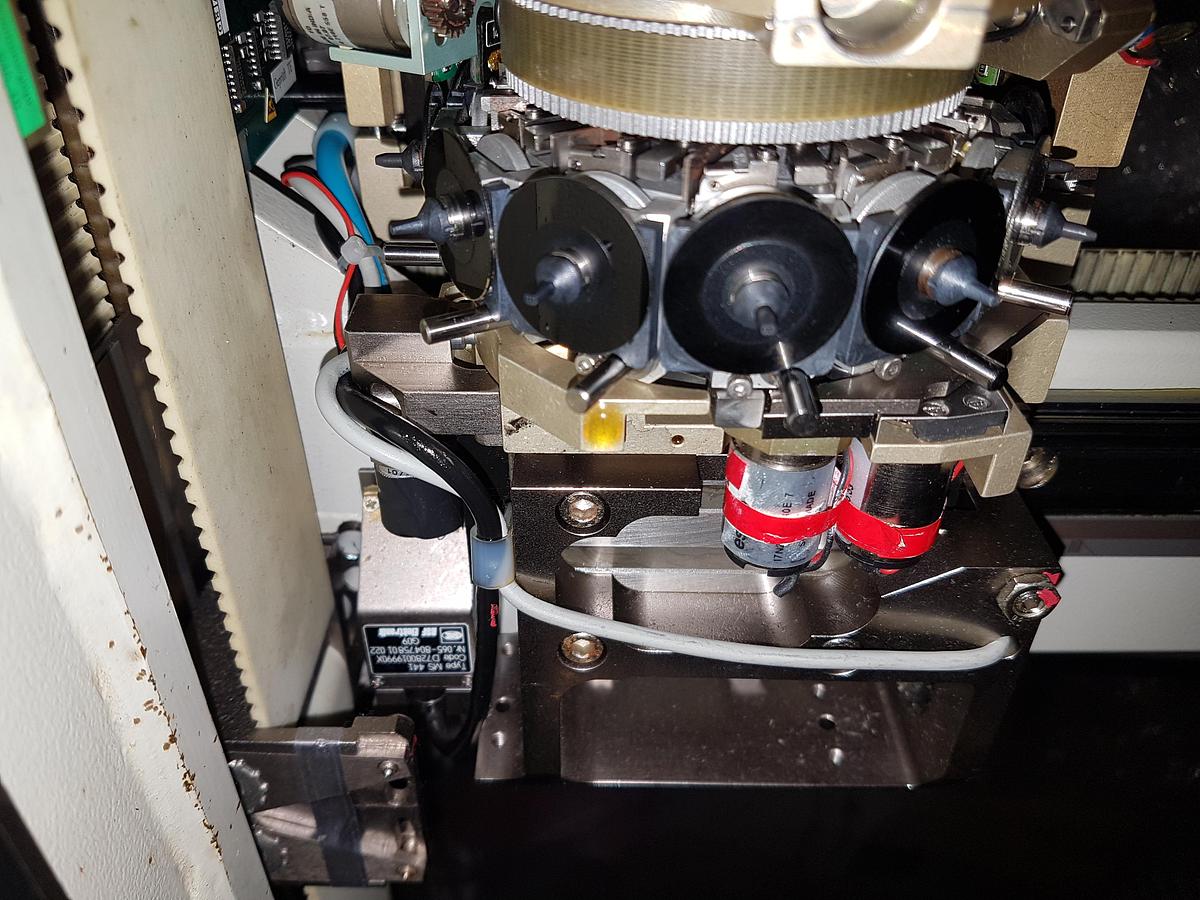 Used Siemens Siplace SMT Machines  Package