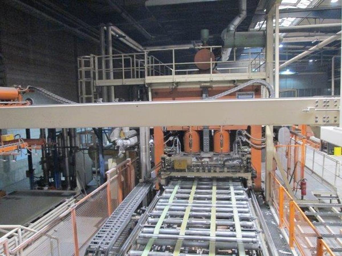 Used 2001 Wemhoener DEK 06 Single-Level Short-Cycle Press
