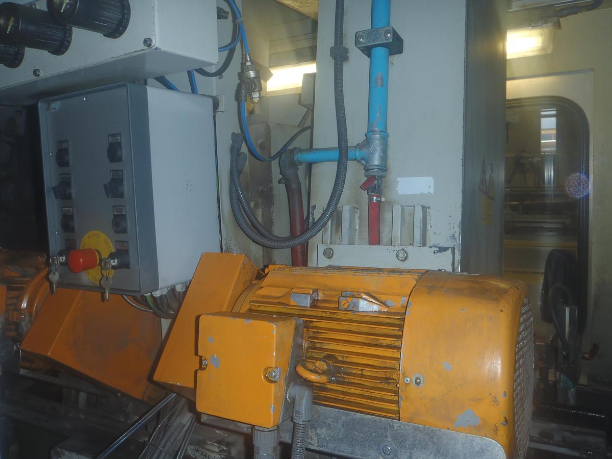 Used 2007 LOESER RPS374/8