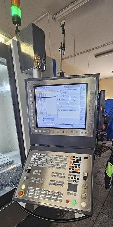 Used 2020 Avia VMC 650