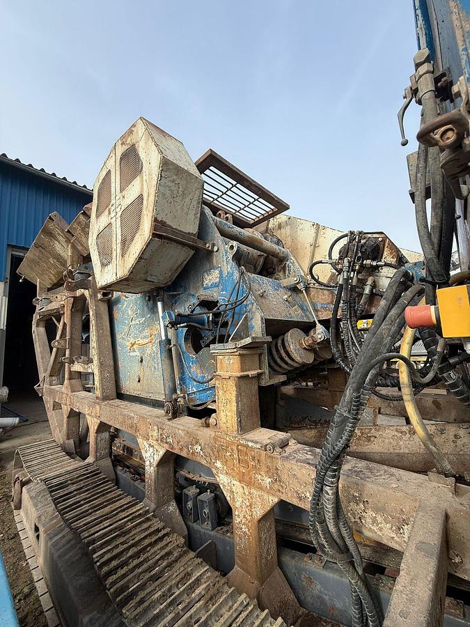 Used 1999 Kleemann Mobicat MC 102 RH Mobile Jaw Crusher 