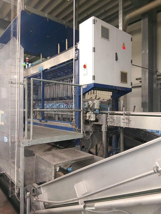 Used 2003 Kettner PET Crate Packer