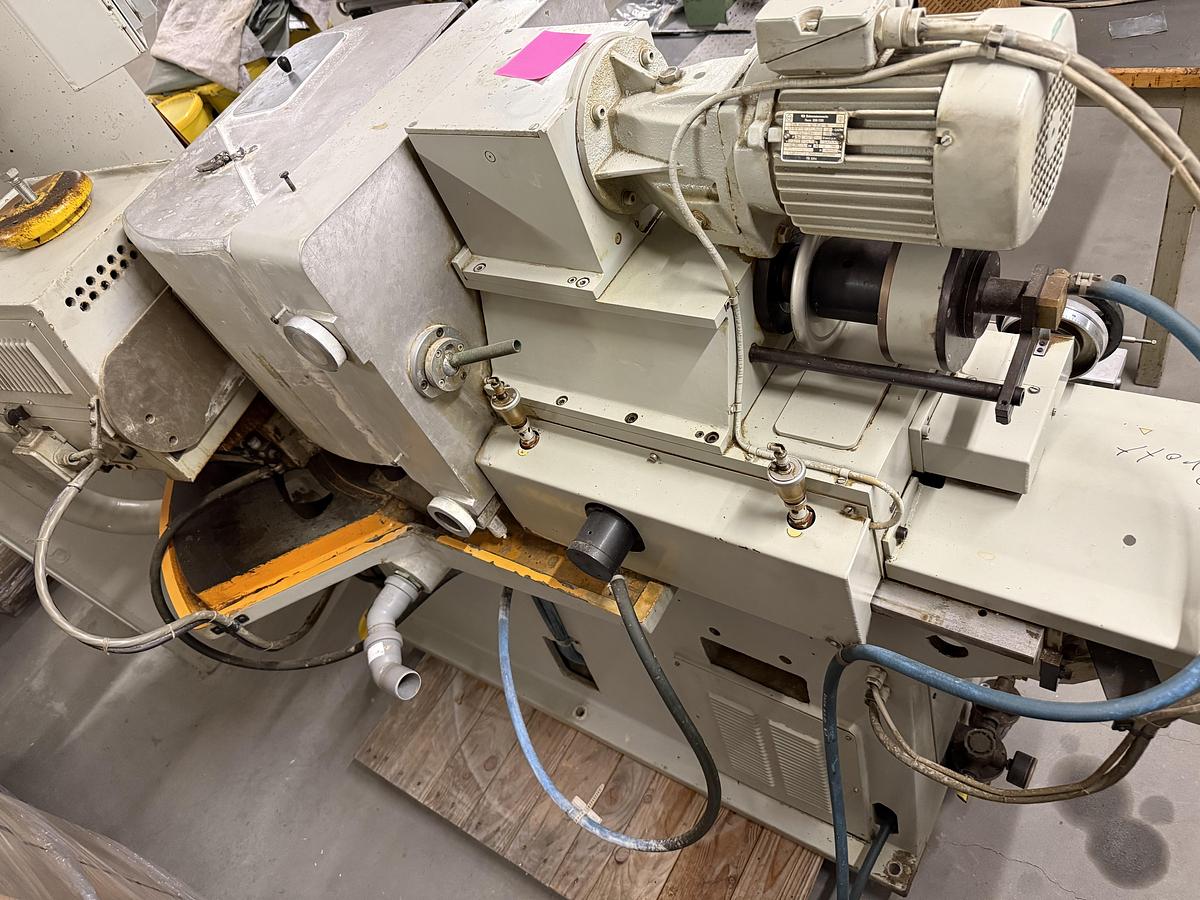 Used Carl Zeiss OVS 250 Glass Grinding Machine