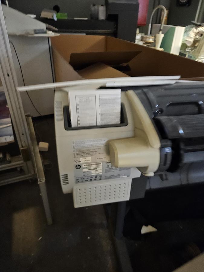Used 2012 Agfa Anapurna + OCE arizona + printing machines package
