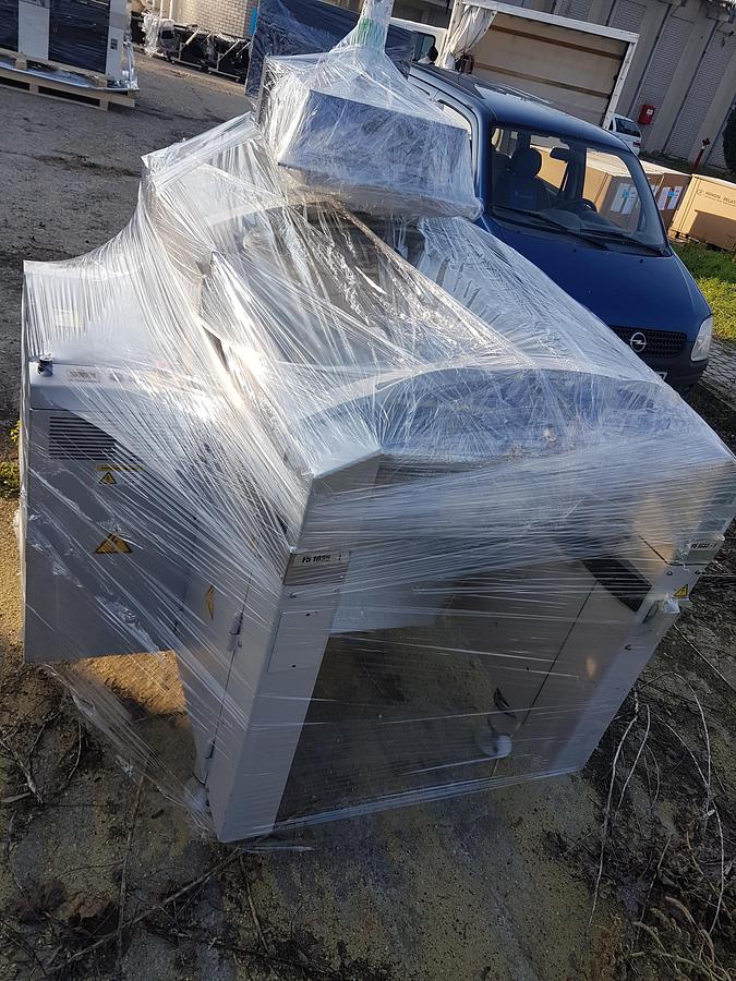 Used Siemens Siplace SMT Machines  Package