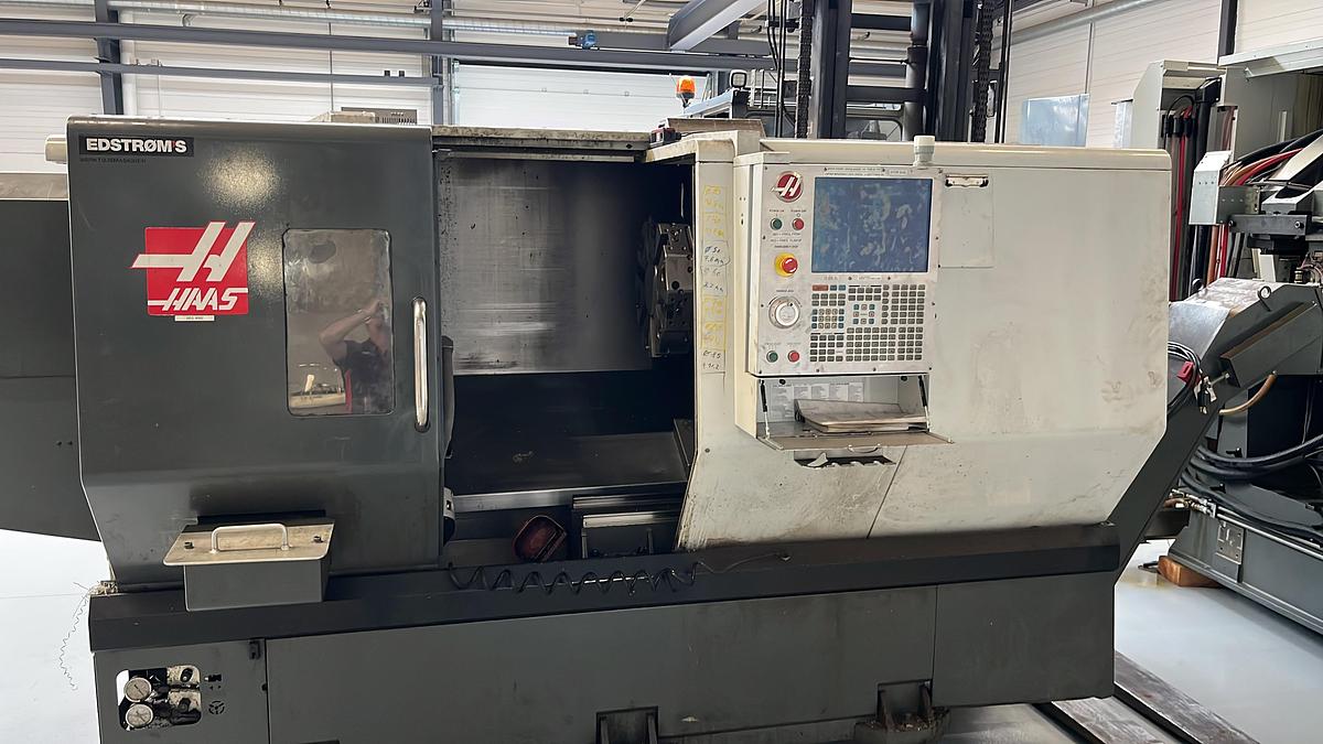 Used 2012 HAAS ST-30 with Bar Feeder