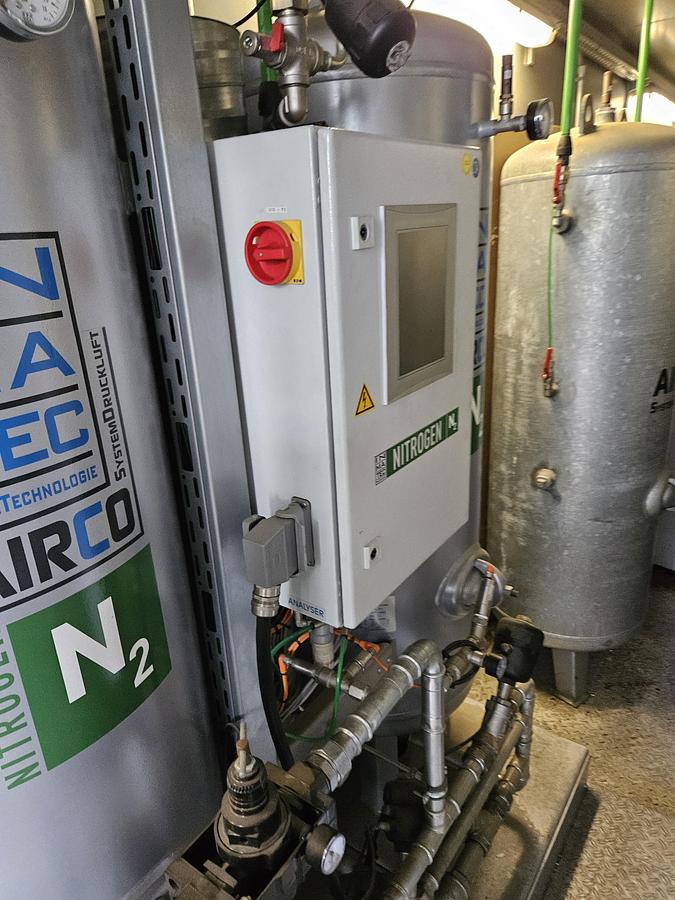 Used Airco Nitrogen container