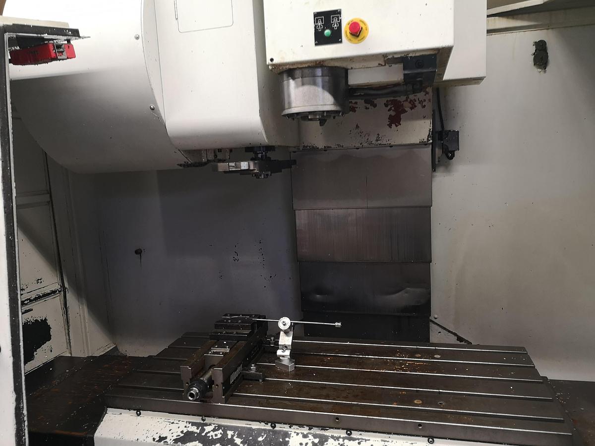 Used 2001 Hurco VMX40