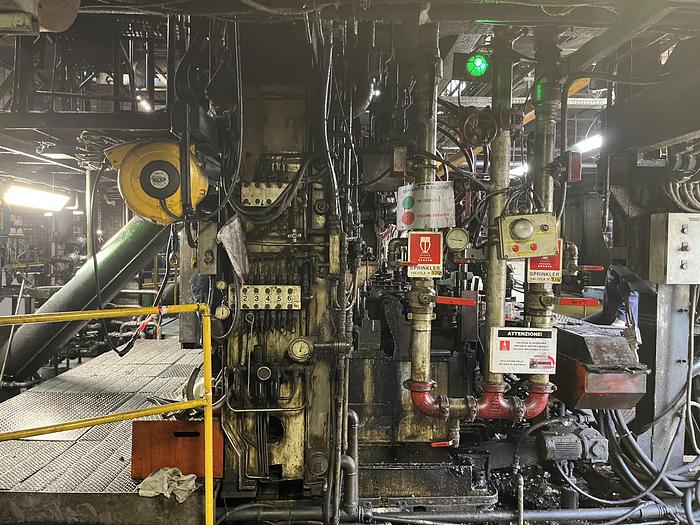 Used EMHART (2x)IS 6 - EF 5 1/2 '' DG LH Hotend glass production line