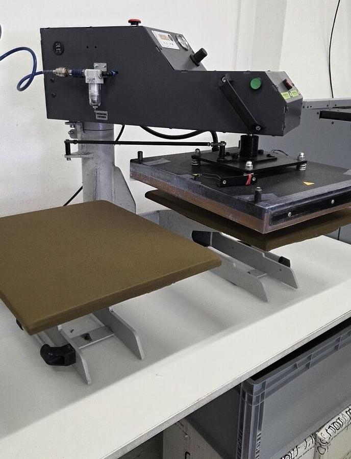 Used 2021 Epson SureColor SC-F3000