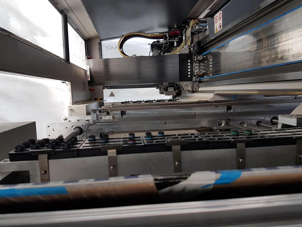 Used Siemens Siplace SMT Machines  Package