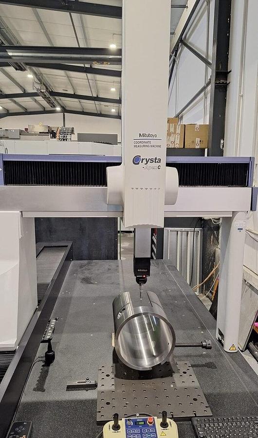 Used 2006 Mitutoyo Crysta-Apex C9206