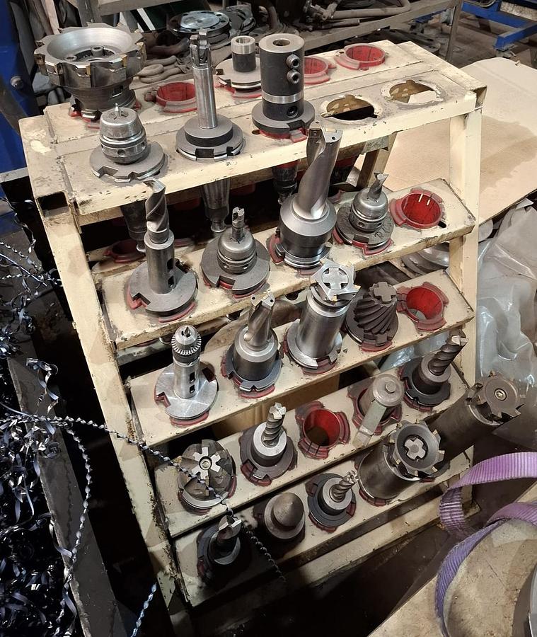 Used 1995 TOS WHQ 13.8 CNC