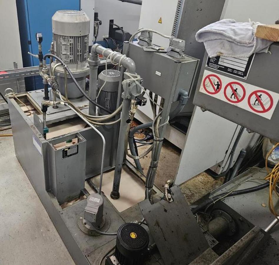 Used 1997 HERMLE C 800 V