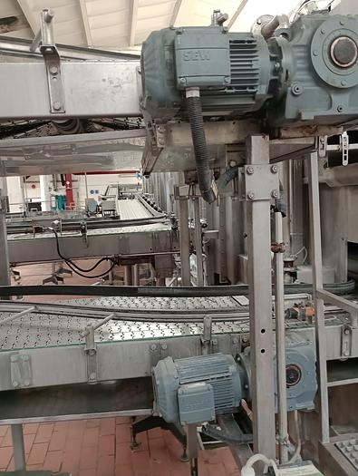 Used BOTTLE FILLING LINE 24.000 bottles/hour