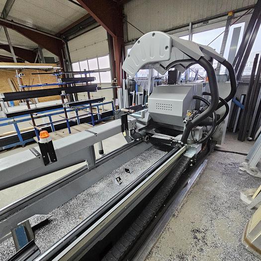 Used 2021 Schüco PDG cut