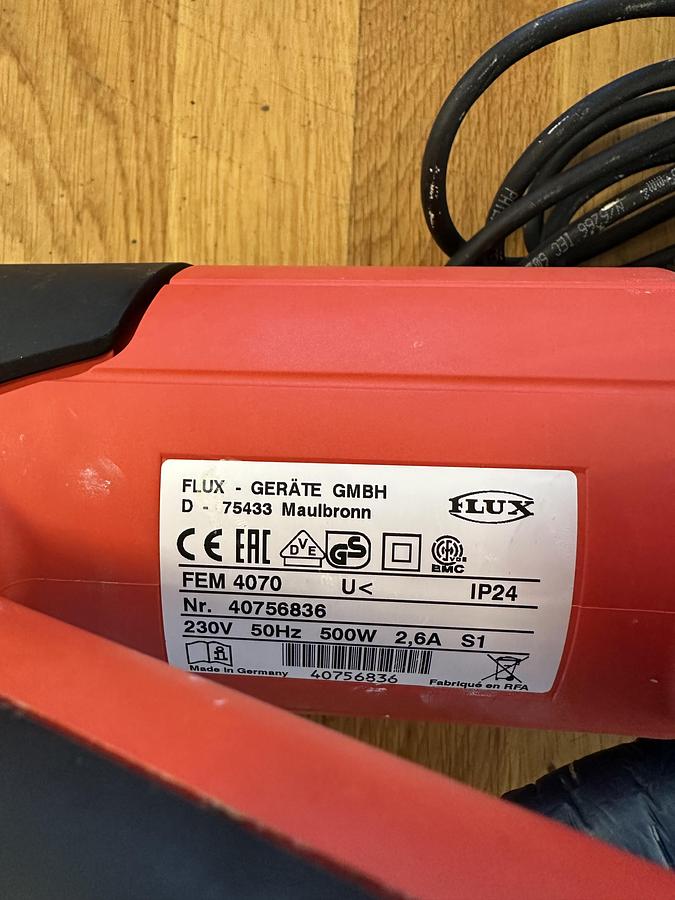 Used 2021 DCM complete automatic filling system with heating tank and conveyor belt (candle production)