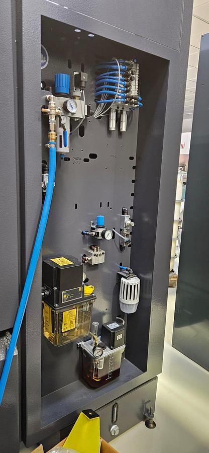 Used 2023 AVIA VMC 650 V