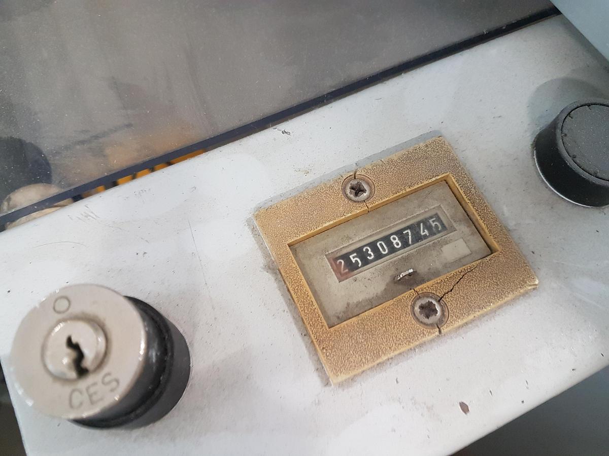 Used Siemens Siplace SMT Machines  Package