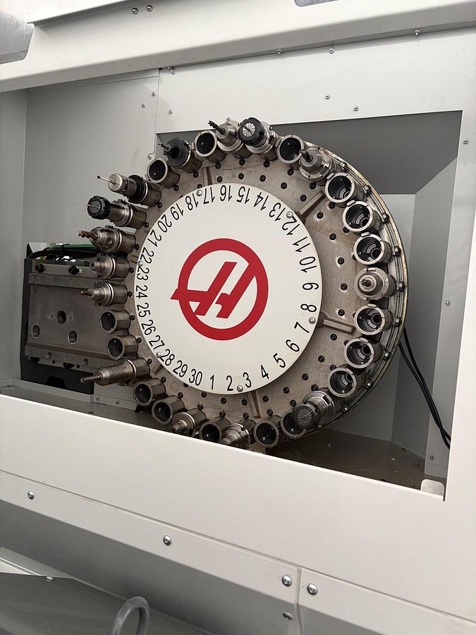 Used 2019 HAAS UMC 500 5-Axis Milling Machine