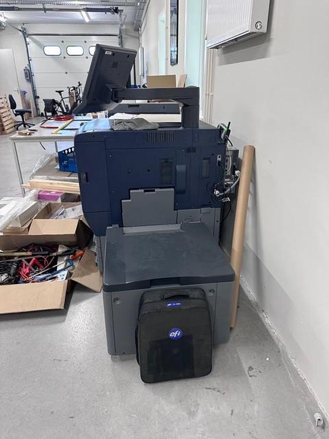 Used  Konica Minolta PI-502