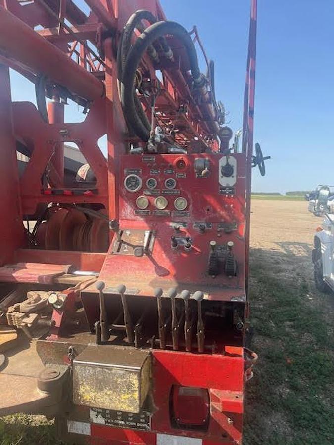 Used 2002 INGERSOLL RAND TH60 Truck