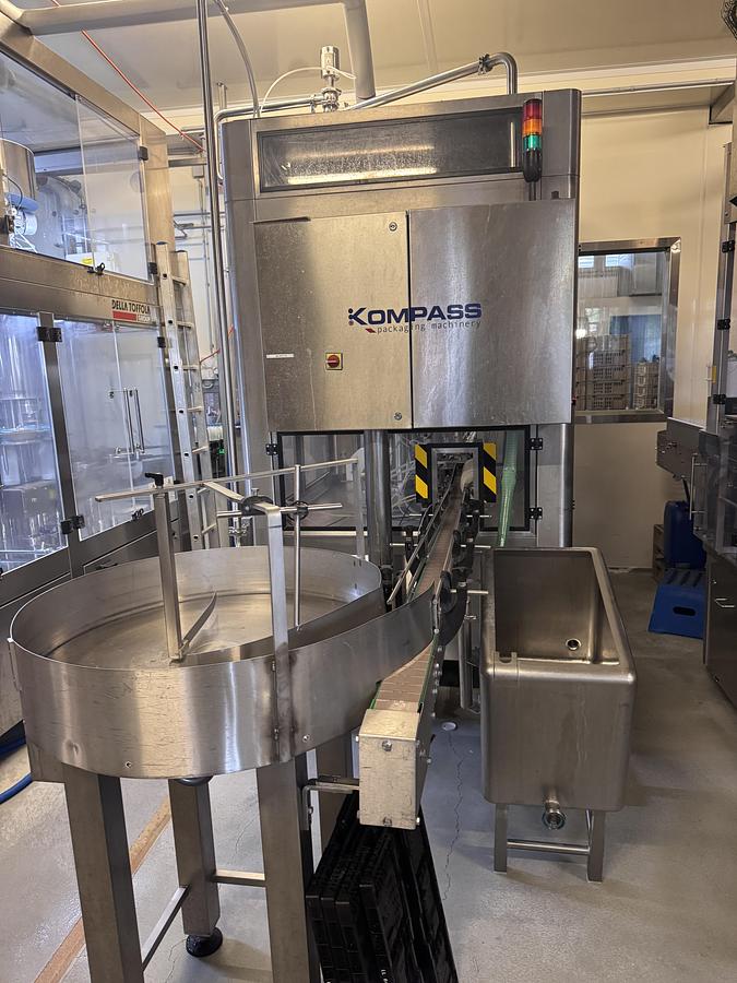 Used Dairy Processing Bundle — Pasteur 2500L/H with Centrifuge and Homogenizer, Bottling Line with Labeling System, and 400L Butter Churn