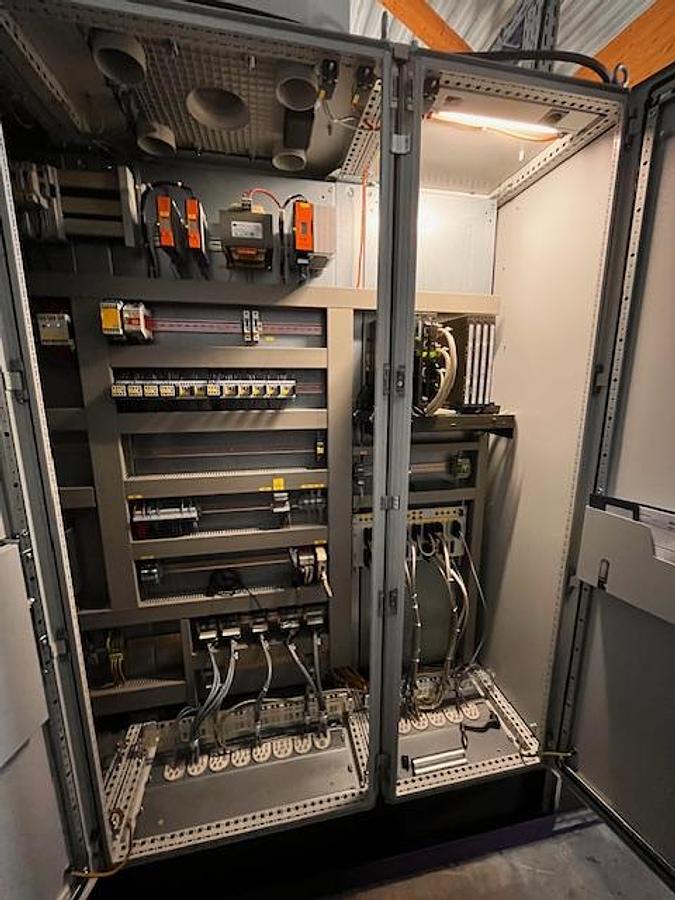 Used 2011 KOMAGE S60 CNC