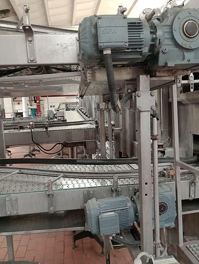 Used BOTTLE FILLING LINE 24.000 bottles/hour