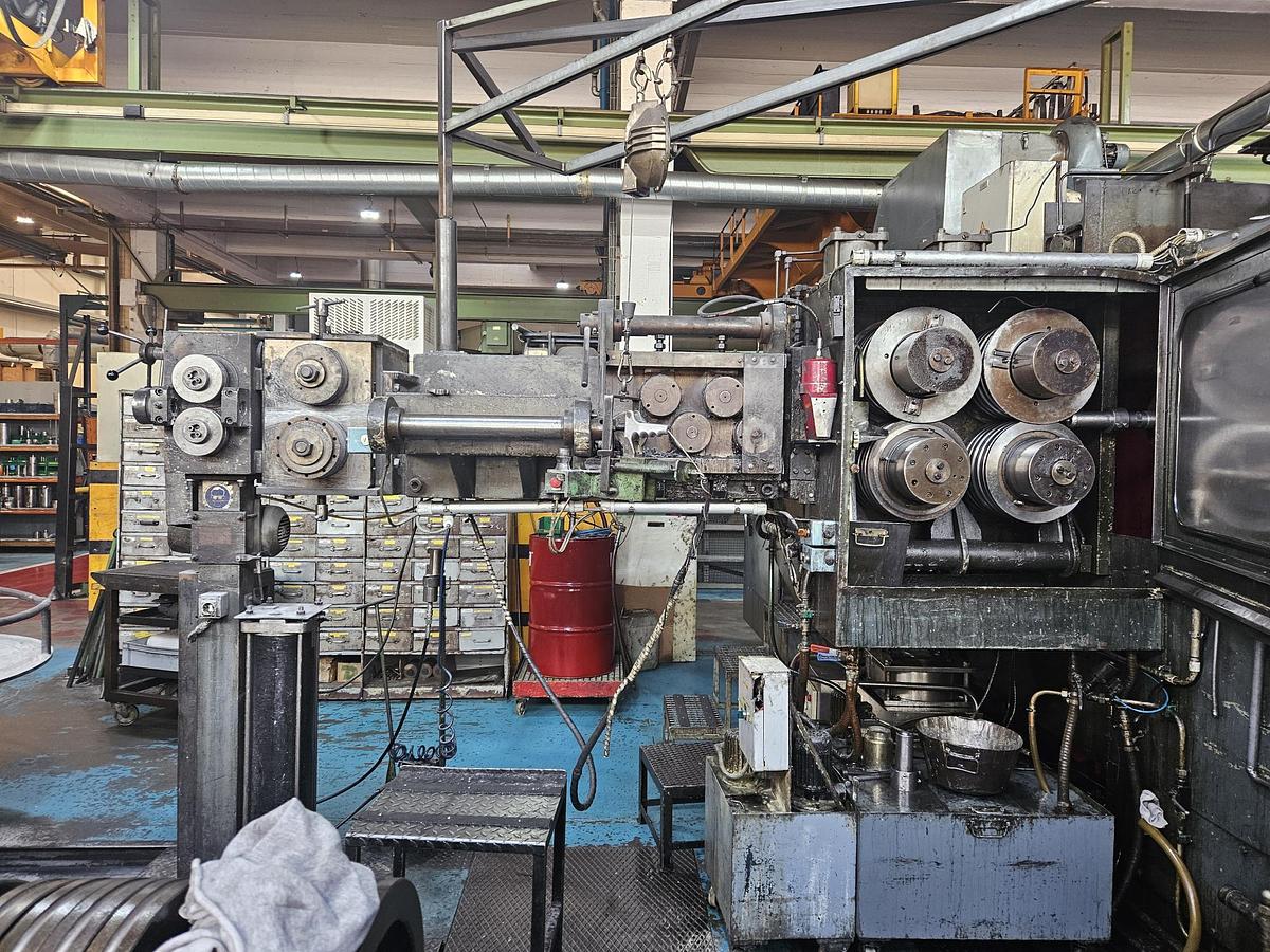 Used 1977 Peltzer & Ehlers GB-30/5 Stamping Machine