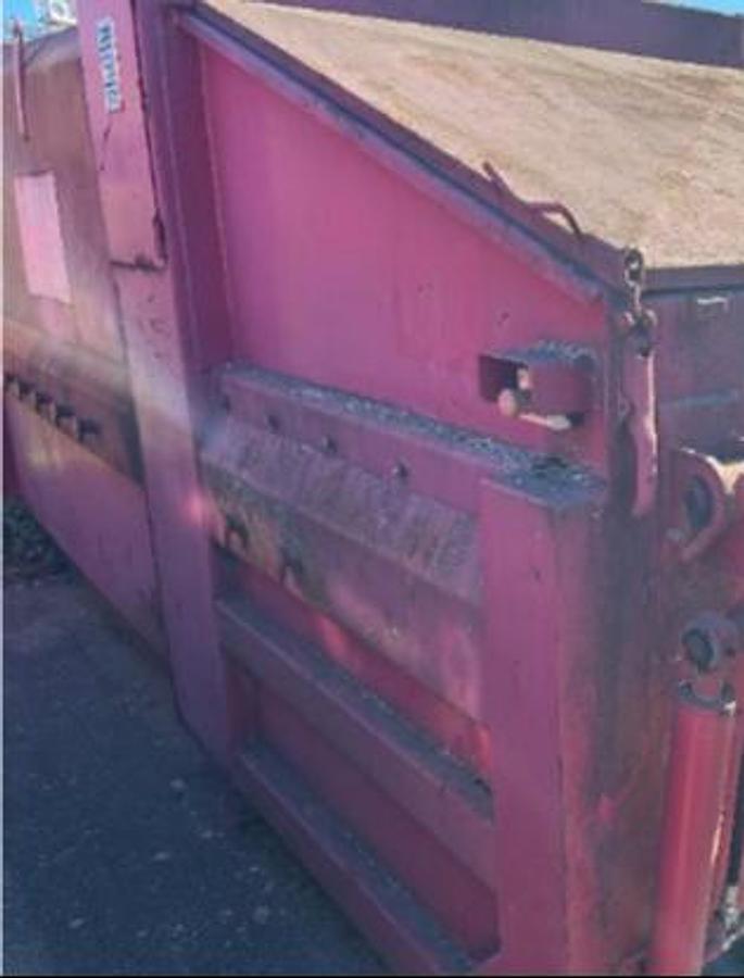 Used 12m3 Skip Compactors and Press Containers
