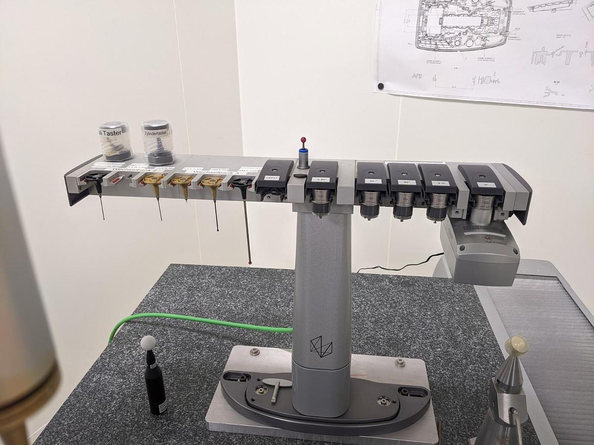 Used 2014 Hexagon  Global 071007 Coordinate Measuring Machine