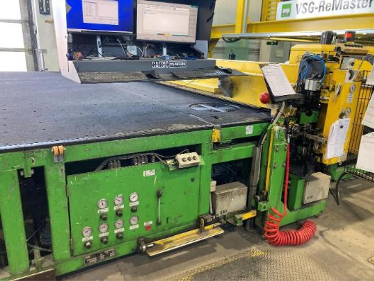 Used 2002 Hegla VSG-A 46 MT Cutting System