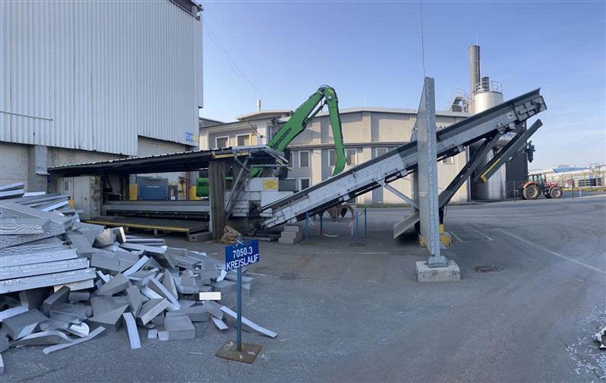 Used Manual Sorting Conveyor System
