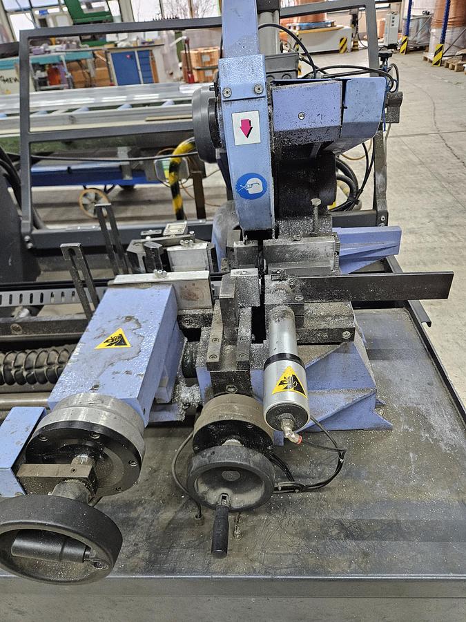 Used 2002 MEP Condor 90