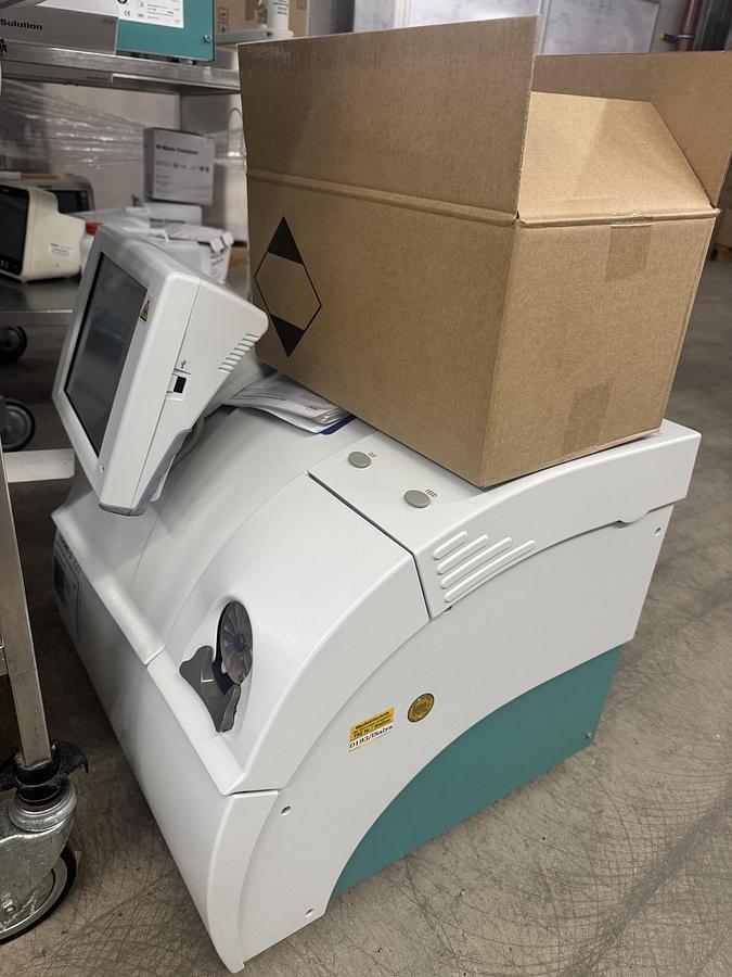 Used Roche  Cobas bb221