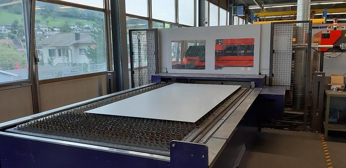 Used 2010 Bystronic Bysprint 3015