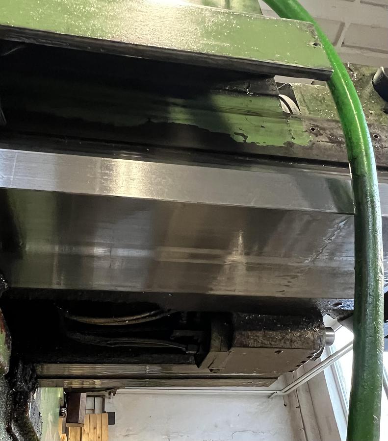 Used 1990 Zayer KFU 3000