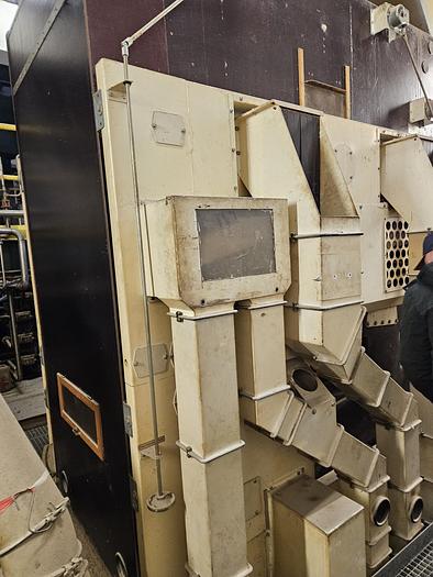 Used 2002 Cimbria Pressing plant for seeds