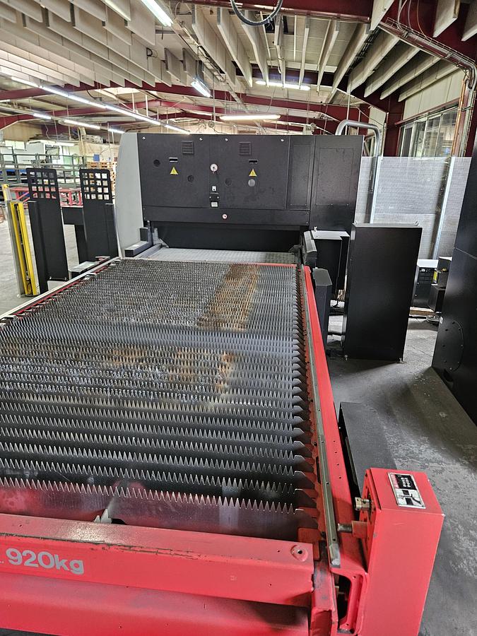 Used 2018 Amada FLC3015 AJ-C2R