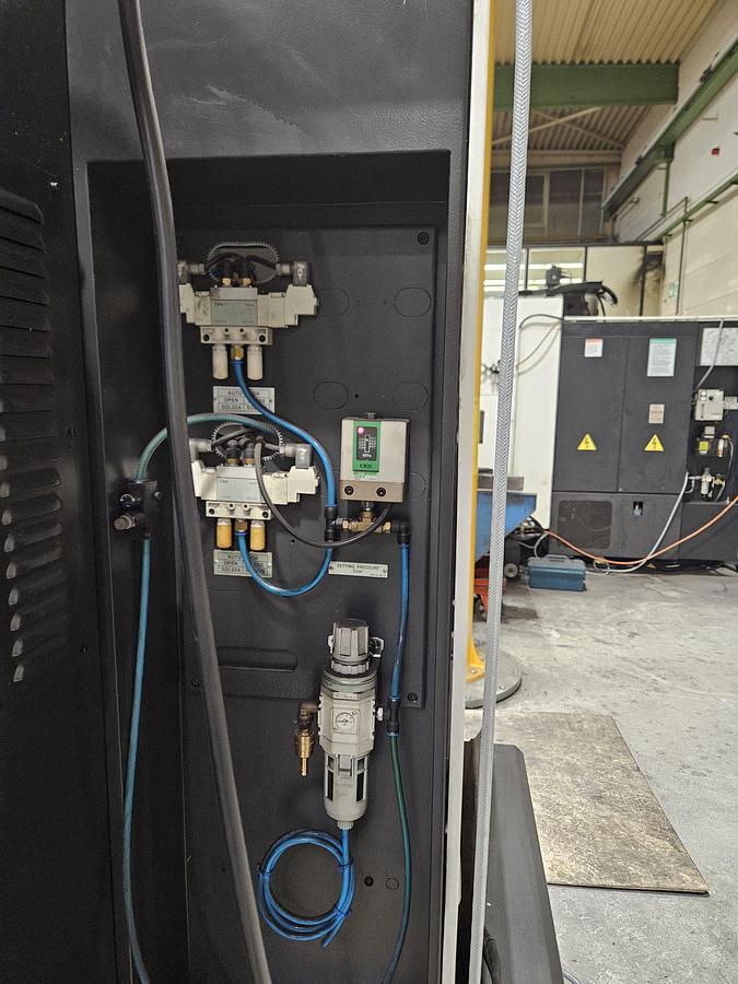 Used 2016 HYUNDAI WIA L400LMC