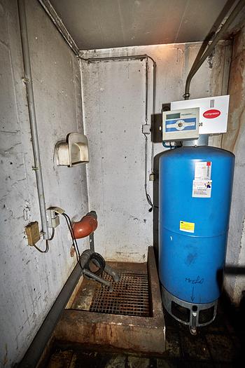 Used 1999 Max Weishaupt Industrial heating plant