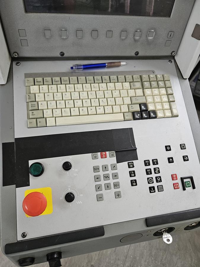 Used 2001 Deckel Maho DMU 5