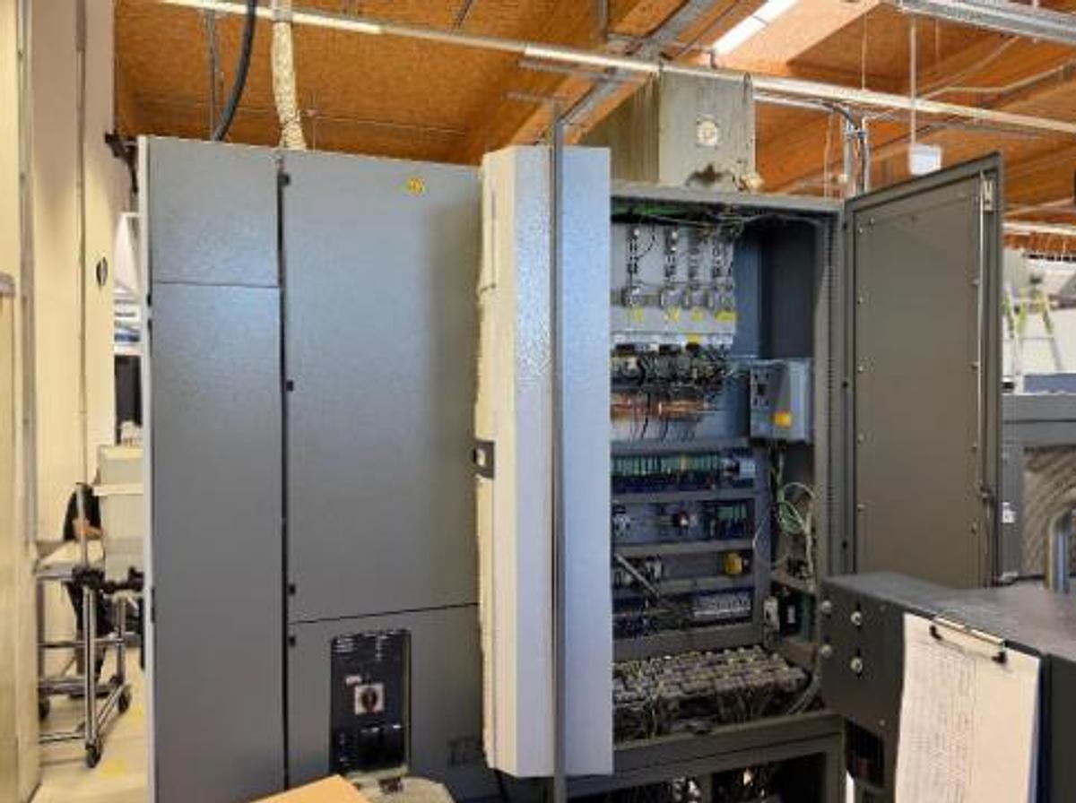 Used 2009 DMG DMC 60H linear