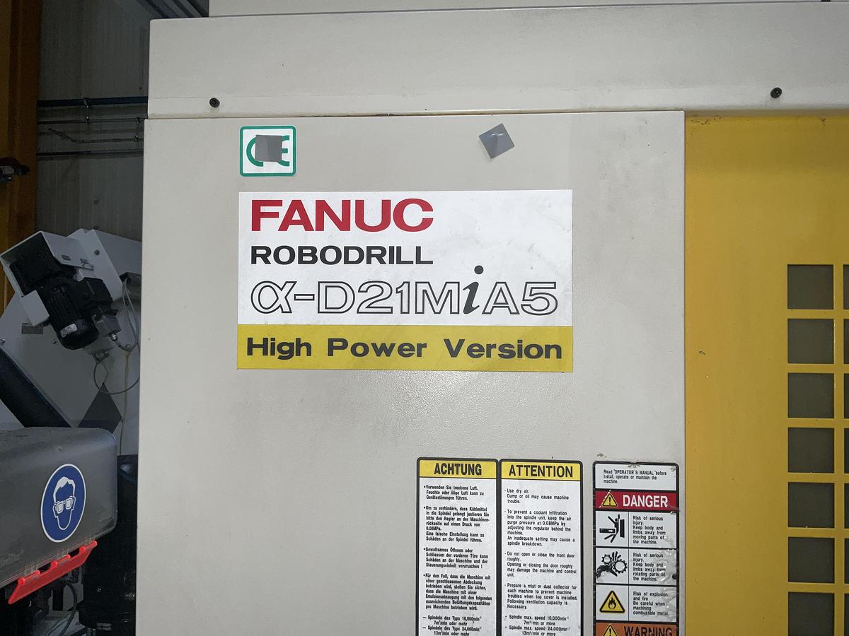 Used 2015 Fanuc  Robodrill Alpha--D21MiA5