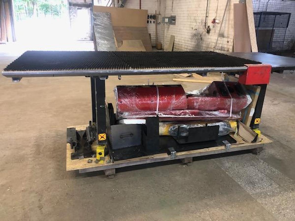 Used 2011 Amada EM2510NT