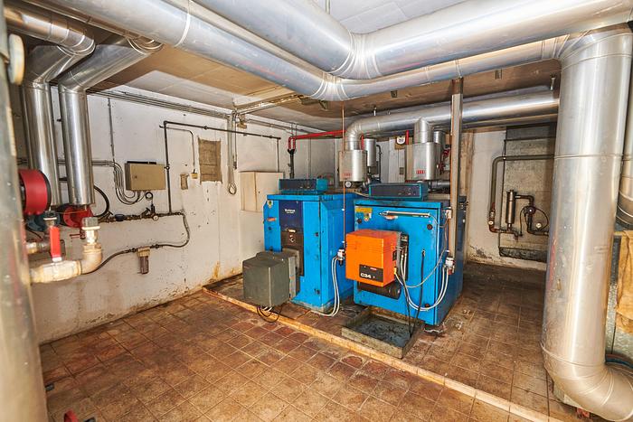 Used 1999 Max Weishaupt Industrial heating plant