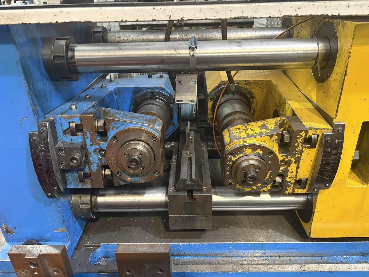 Used 2009 PEE-WEE UPW 24