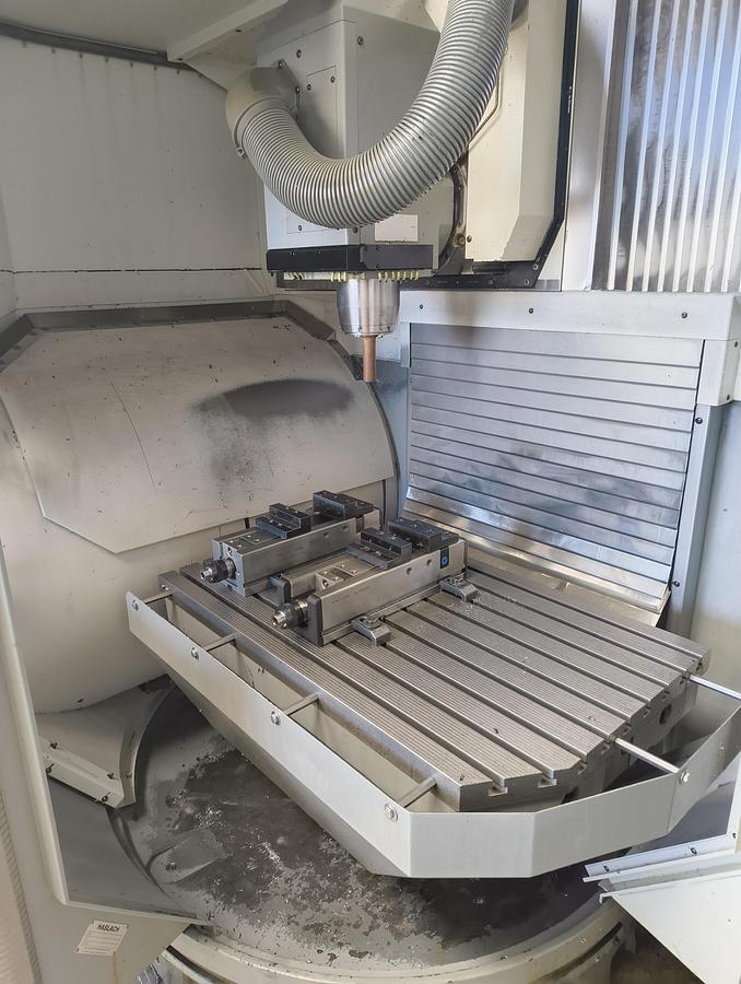 Used Deckel Maho DMU 60 T Universal Machining Center